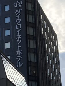 新橋ダイワロネットホテルの外観