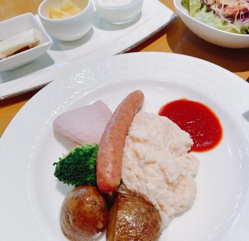 北海道ホテルの朝食洋食セッ