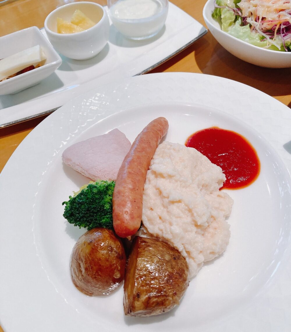 北海道ホテルの朝食洋食セッ