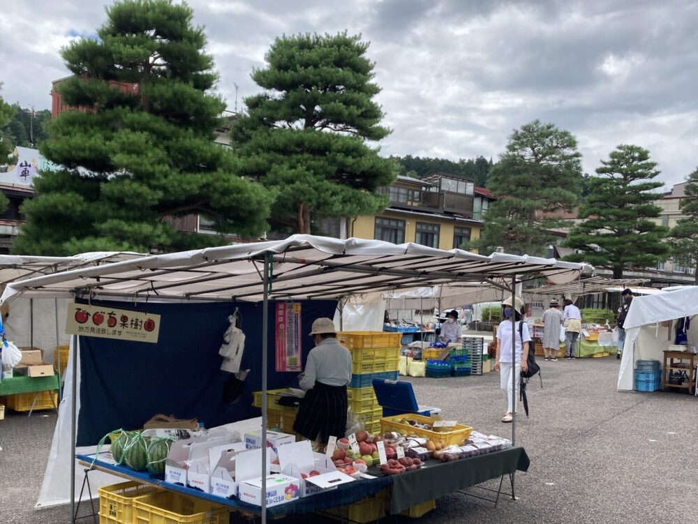 陣屋前朝市