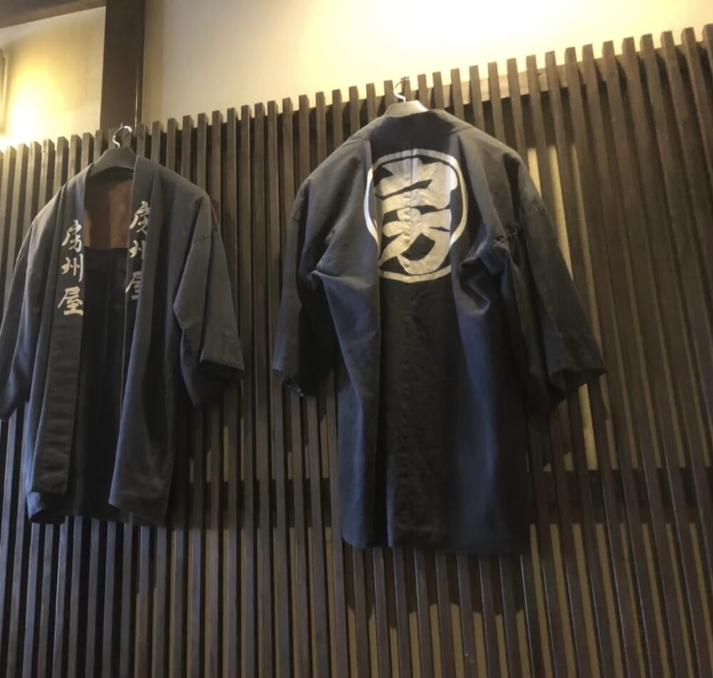 佐倉市のそば処房州屋本店の店内