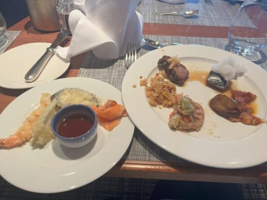 MITSUI OCEAN FUJI (三井オーシャンフジ）のレストラン八葉でいただいた食事の写真