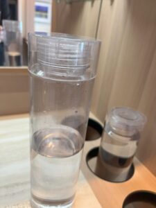 MITSUI OCEAN FUJI (三井オーシャンフジ）の水のボトル