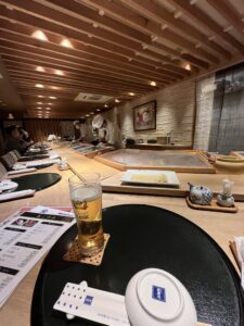 おたる政寿司本店の一階カウンター席
