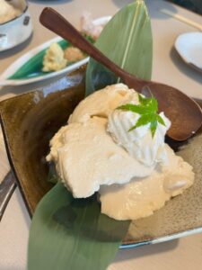 玄洋で川島豆腐のざる豆腐