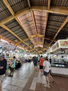 ベンタイン市場の中の様子