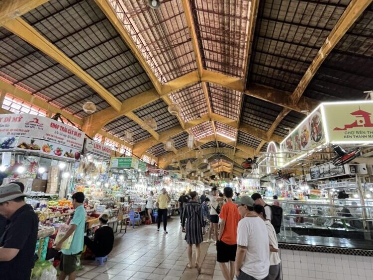 ベンタイン市場の中の様子
