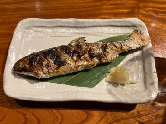 大洲炉端 油屋のアマゴの塩焼き