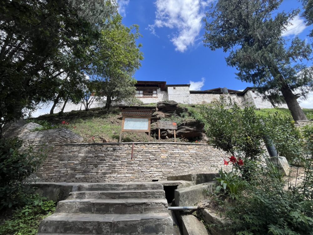ティンプーのチャンガンカ・ラカン（最古の寺）