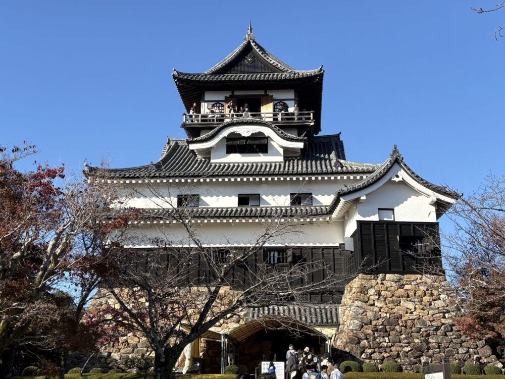 国宝犬山城の美しい外観