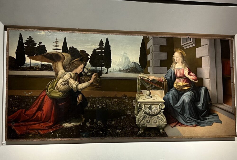 ウフィツィ美術館に展示されているレオナルド・ダ・ヴィンチの傑作「受胎告知」