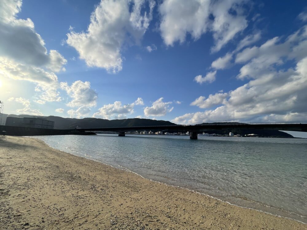 名瀬の小浜海岸