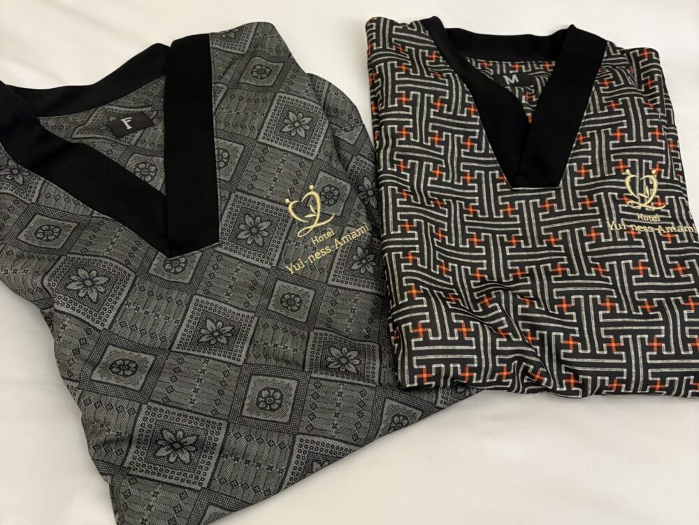 奄美大島の伝統工芸「大島紬」の柄をモチーフにした、お洒落で楽ちんなデザインの部屋着