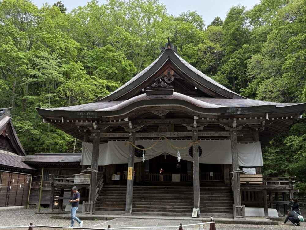 戸隠神社中社の外観