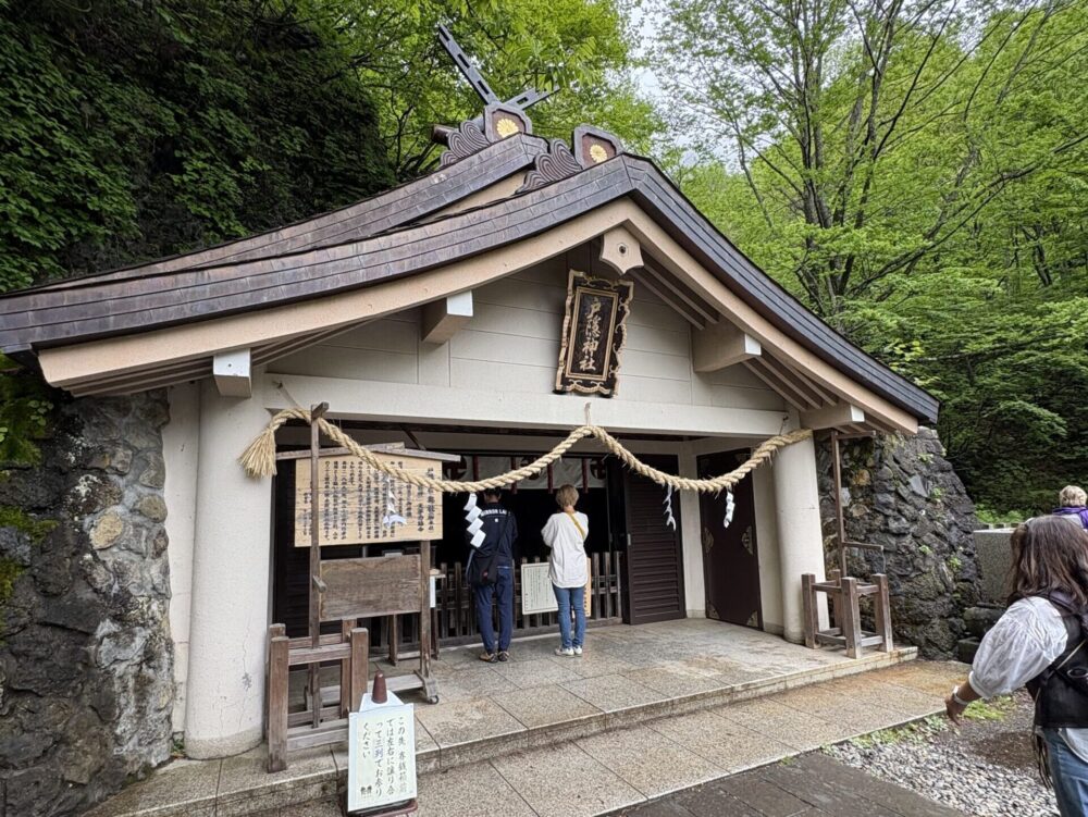 戸隠神社奥社の外観