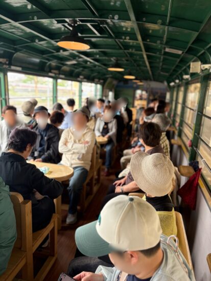 釧路ノロッコ号の車内の様子