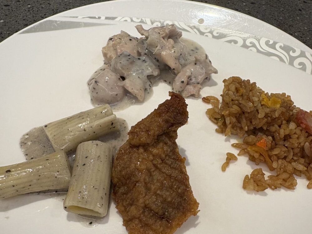 上海浦東空港No.71ラウンジで実際に食べた料理