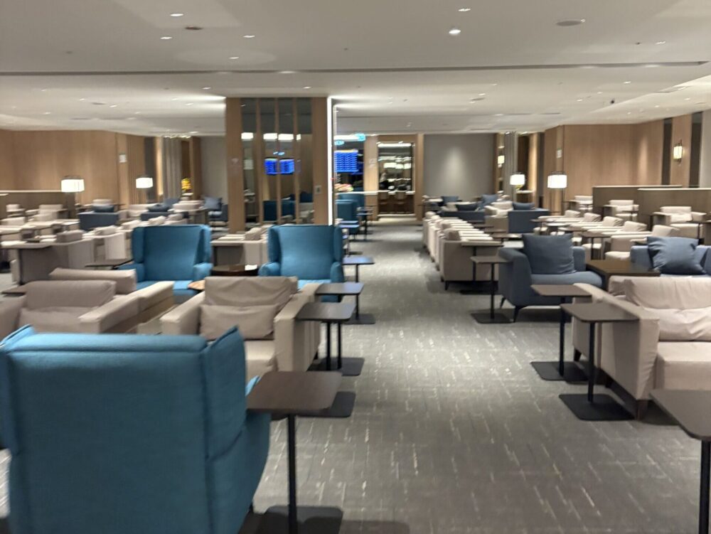台北松山空港AIRLINES LOUNGEの室内