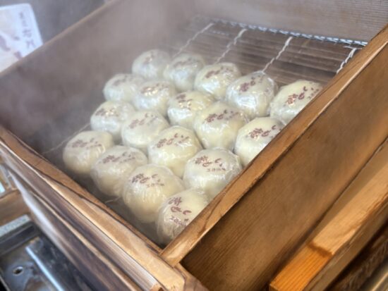 川越で食べた蒸したてのいも恋