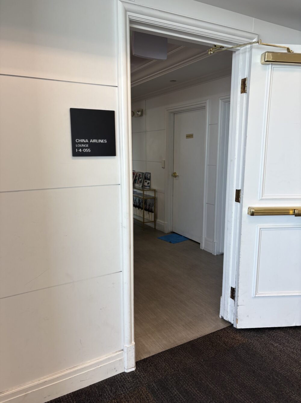 サンフランシスコ国際空港のChinaAirlinesLounge