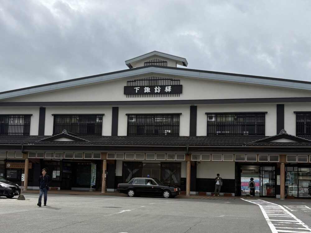 下諏訪駅外観