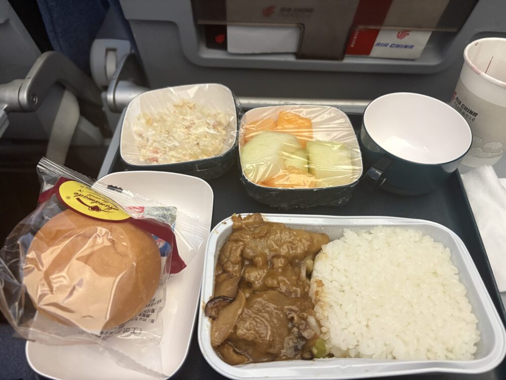 中国国際航空の機内で提供された食事