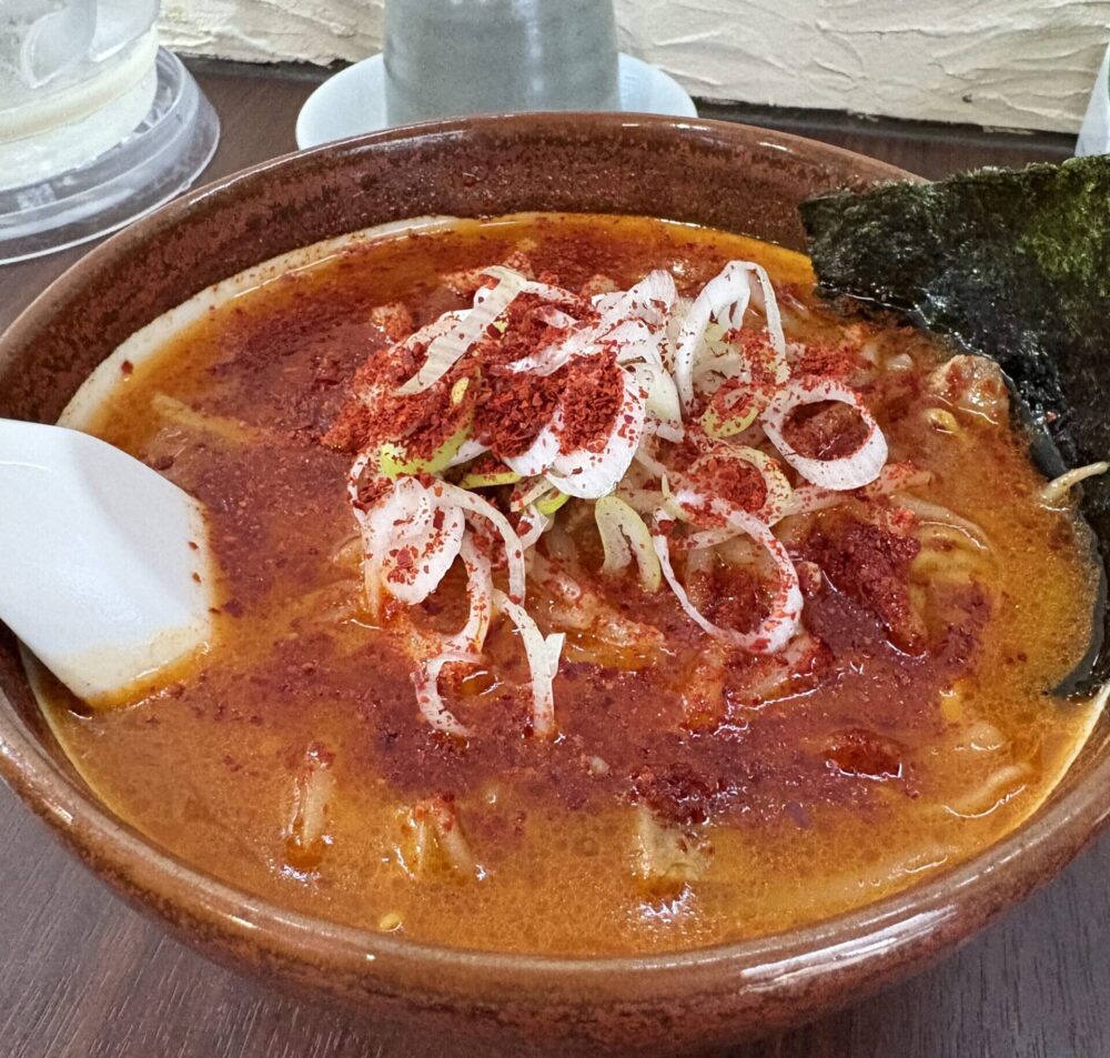 ラーメン尹善栄の店で注文した辛味噌ラーメン